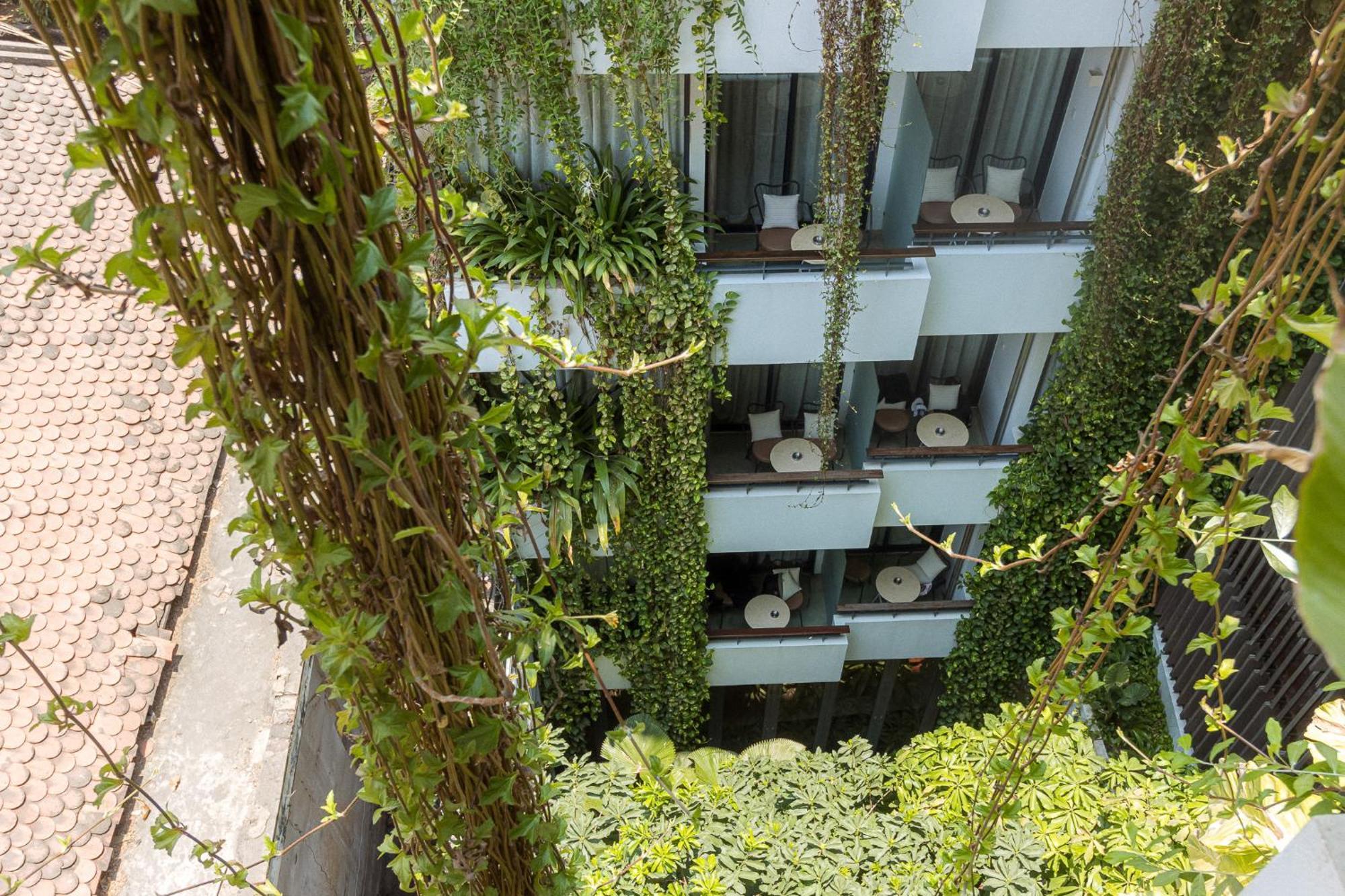Penh House Hotel Phnom Penh Exterior photo